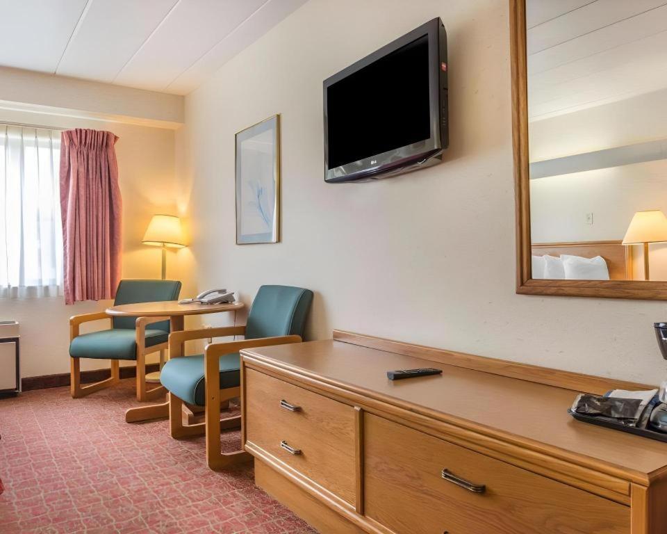Quality Inn Royle Kittanning Zewnętrze zdjęcie