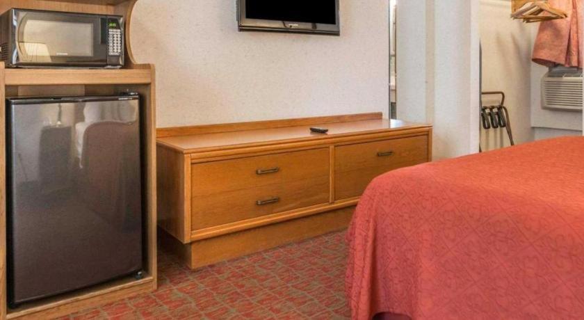 Quality Inn Royle Kittanning Zewnętrze zdjęcie